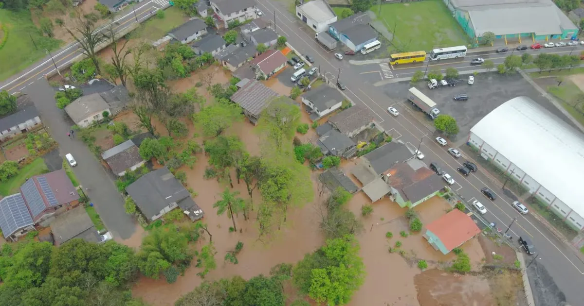 Temporais atingem 37 municípios de Santa Catarina e deixam 117 desabrigados