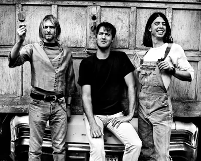 Dave Grohl previa sucesso de “In Bloom” antes do impacto de “Teen Spirit”
