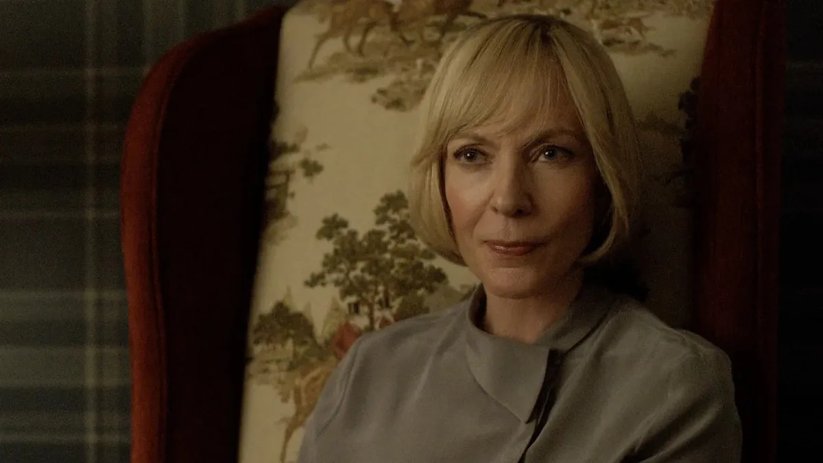 Allison Janney é premiada por papel em thriller político da Netflix