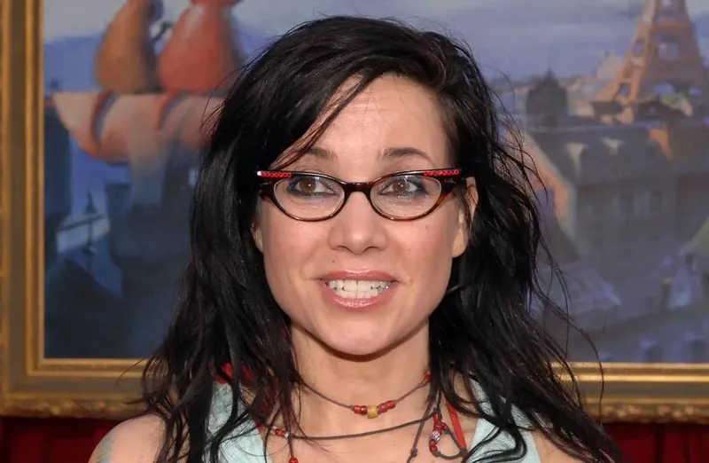 Janeane Garofalo se junta a Ben Stiller em série Protective Custody