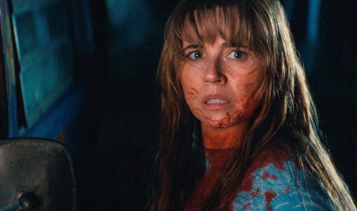 Trailer de “Crystal Lake” apresenta Pamela Voorhees antes da tragédia no acampamento