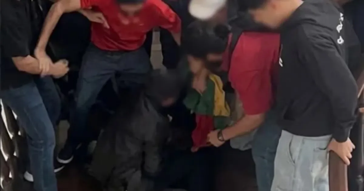 Vigilantes dizem à polícia que aluno da UFRJ tentou se defender durante tumulto