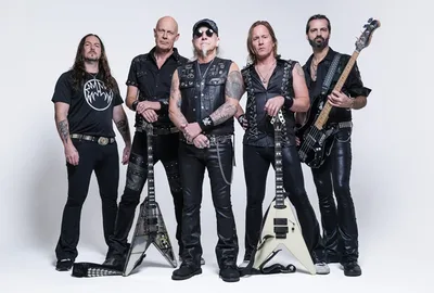 Accept transforma marco de 50 anos em álbum com cerca de 50 convidados