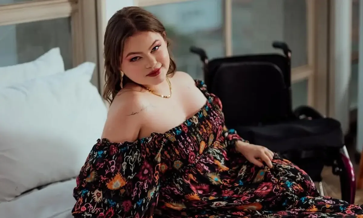 Exame genético revela causa de dores que começaram na infância após encontro no Tinder