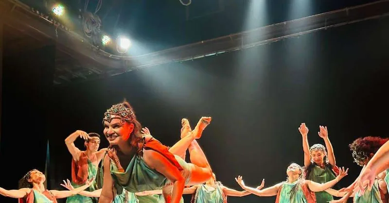 Teatro Waldemar Henrique marca 47 anos com programação artística em Belém