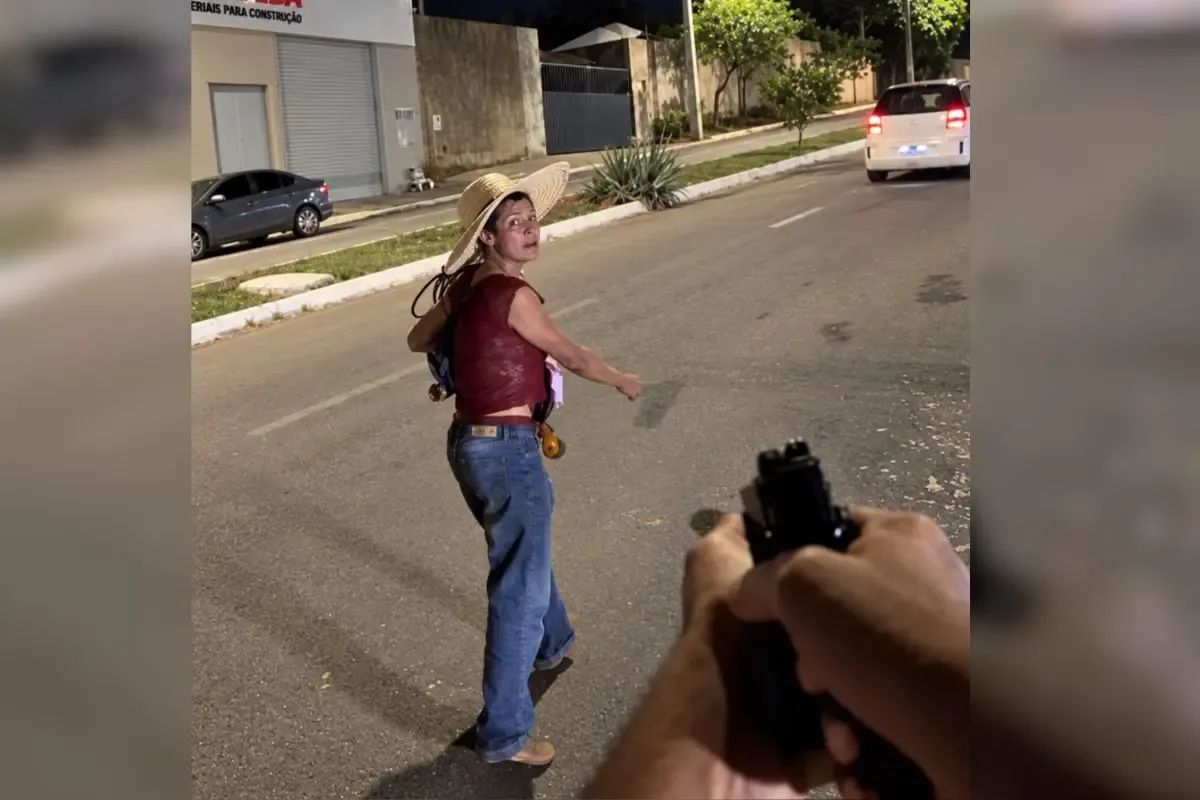Delegado de folga prende suspeita de furto em caminhão em Goiânia