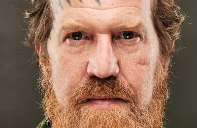 Brann Dailor explica resistência a documentário sobre Brent Hinds