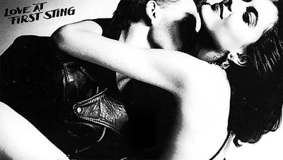 Riff de “Rock You Like a Hurricane” nasceu antes da letra, diz Scorpions