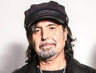 Phil Campbell morreu após falência de múltiplos órgãos, conclui investigação