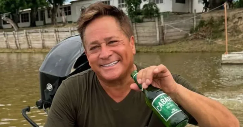 Leonardo interrompe álcool após alteração nos triglicérides