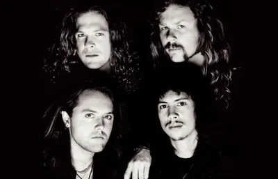 “Enter Sandman” estreou ao vivo com coro do público em show do Metallica