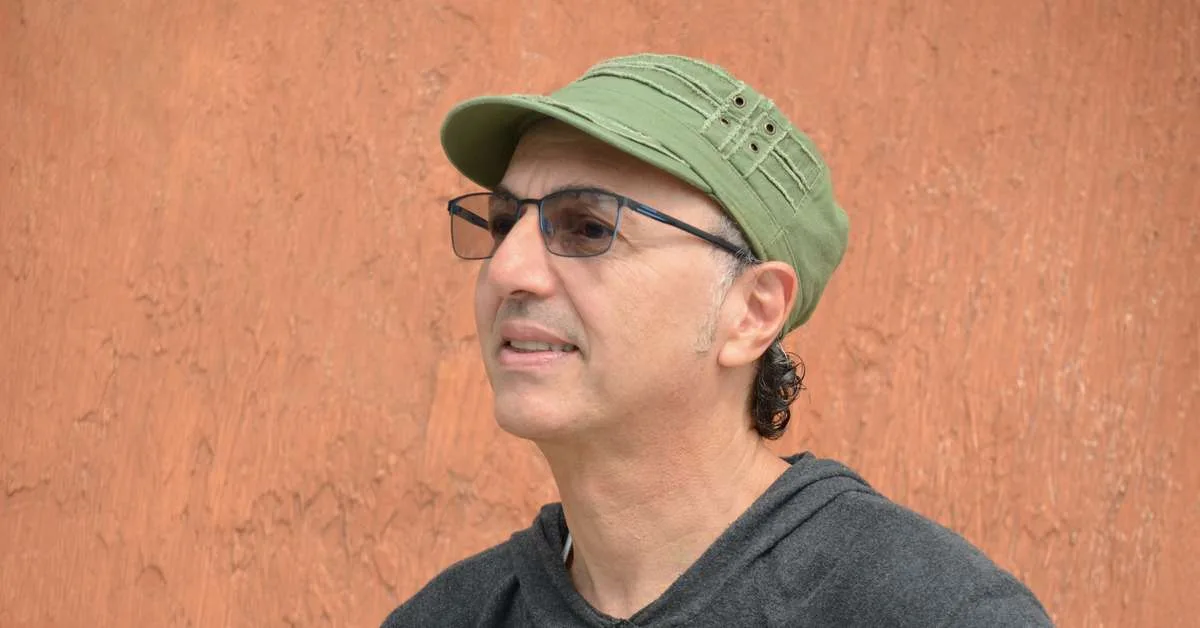 Zeca Baleiro apresenta formato intimista em temporada de quatro shows em Belém