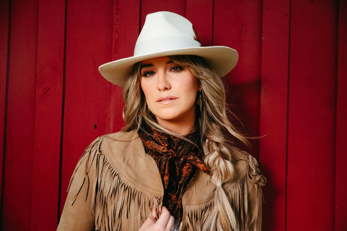Lainey Wilson comandará o CMA Awards pela terceira vez consecutiva