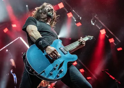 Them Crooked Vultures pode voltar, segundo desejo de Dave Grohl