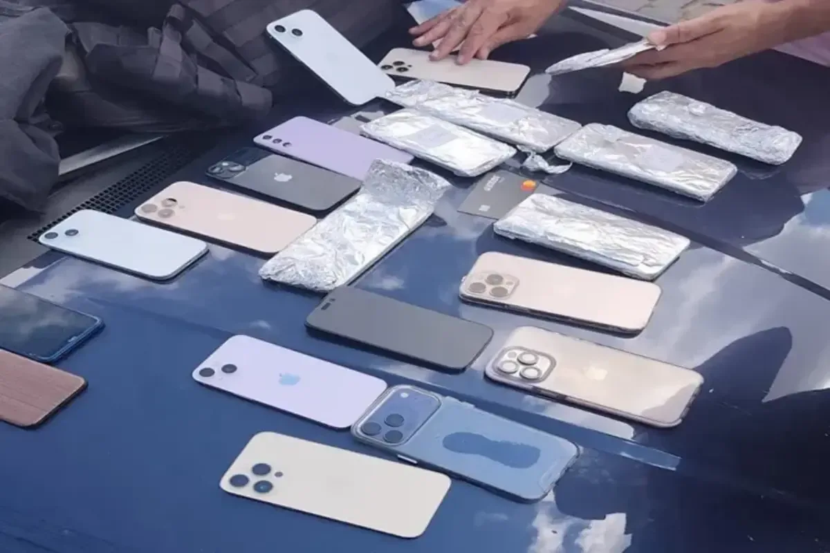 Celulares furtados em show são encontrados em compartimento oculto de carro na Bahia