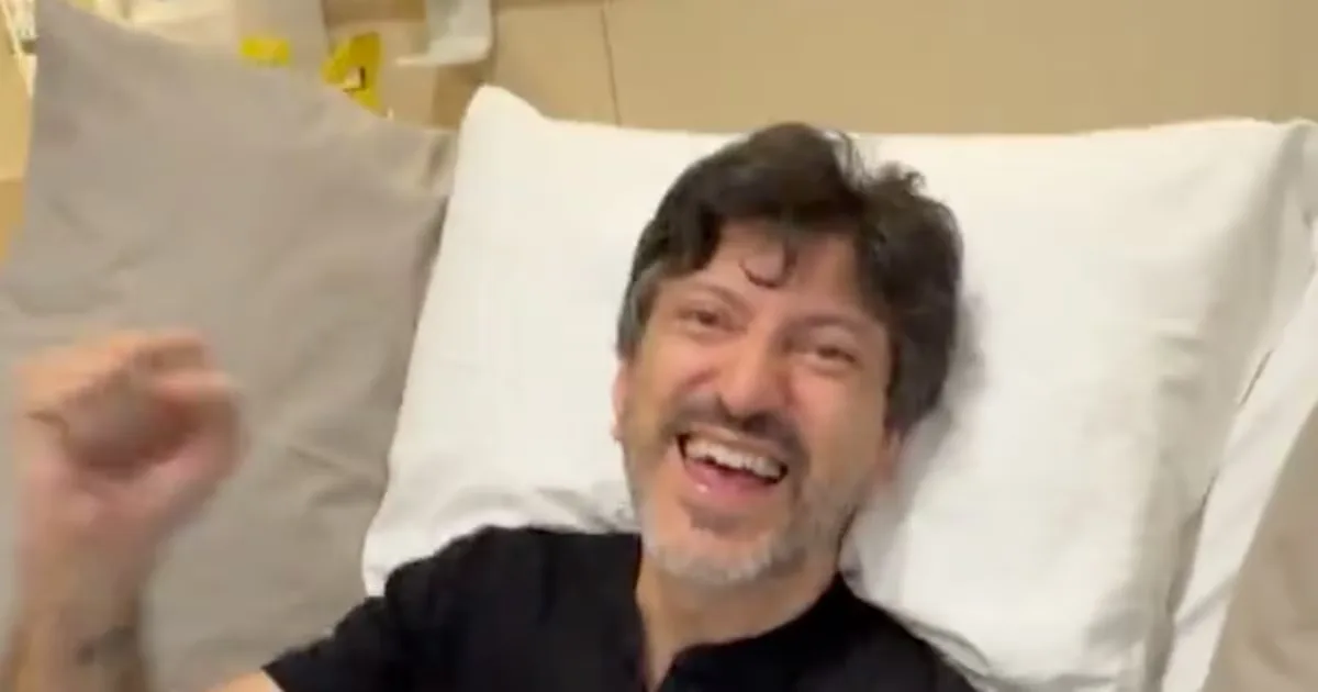 Lito Sousa está em casa e mantém rotina de cuidados, diz mulher