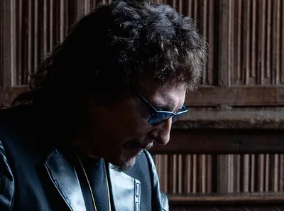 Tony Iommi relembra amizade de décadas com Brian May
