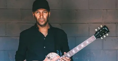 Tom Morello envia vídeo do filho tocando Led Zeppelin a Jimmy Page