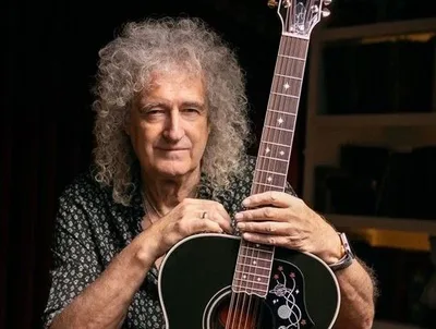 Brian May elege “I Want to Hold Your Hand” como maior hit pop adolescente