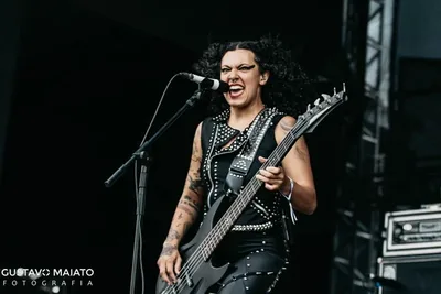 Fernanda Lira critica bets e escolhe novo time para torcer