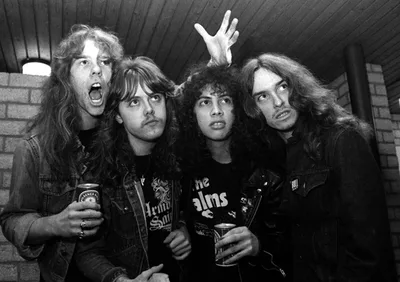 Lars Ulrich conta como o Metallica tentou encontrar o Iron Maiden em Hollywood