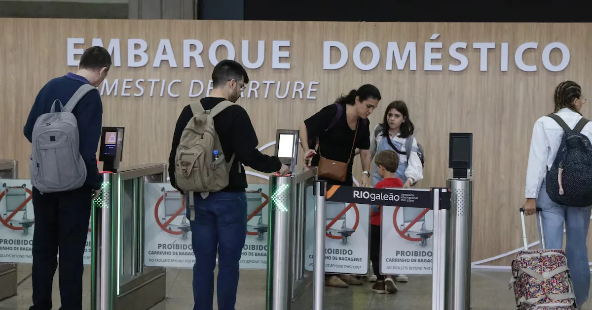 Indisciplina em voos cresce 66% e leva Anac a criar suspensão de passageiros