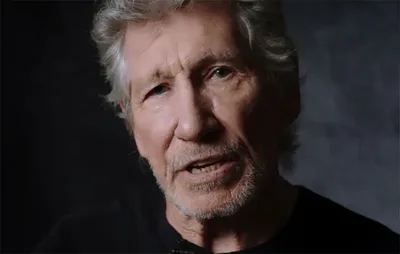 Waters questiona veteranos do rock sobre silêncio diante de crises