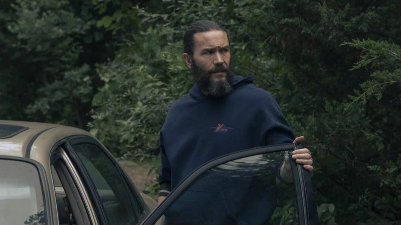 Tom Pelphrey é premiado por papel em ‘Task’ no Emmy