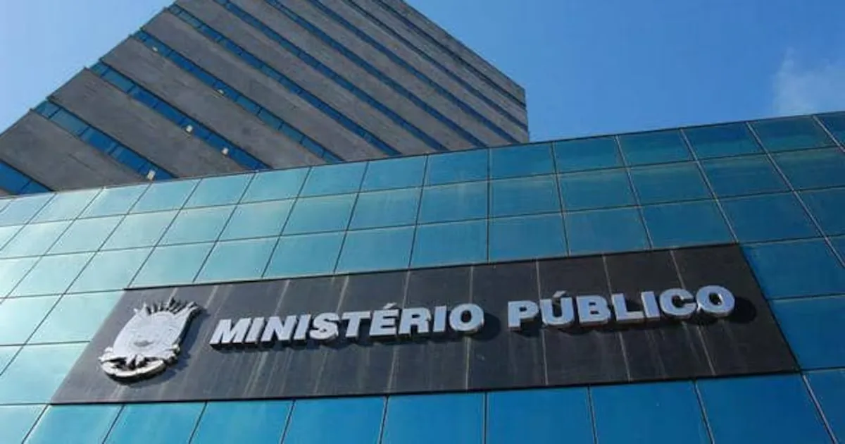 MP pede perda de cargo e indenização em denúncia contra professor no RS