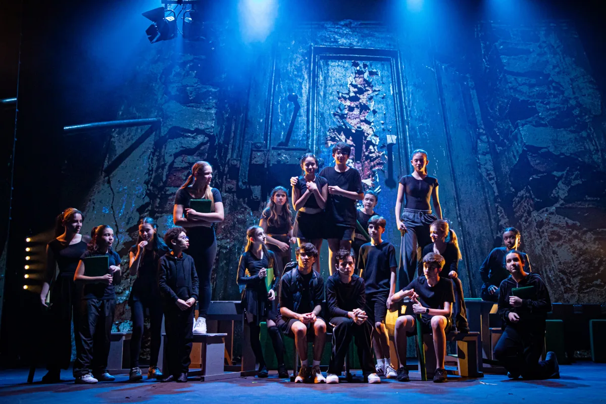 Teatro Liberdade apresenta duas versões de tributo a musicais internacionais