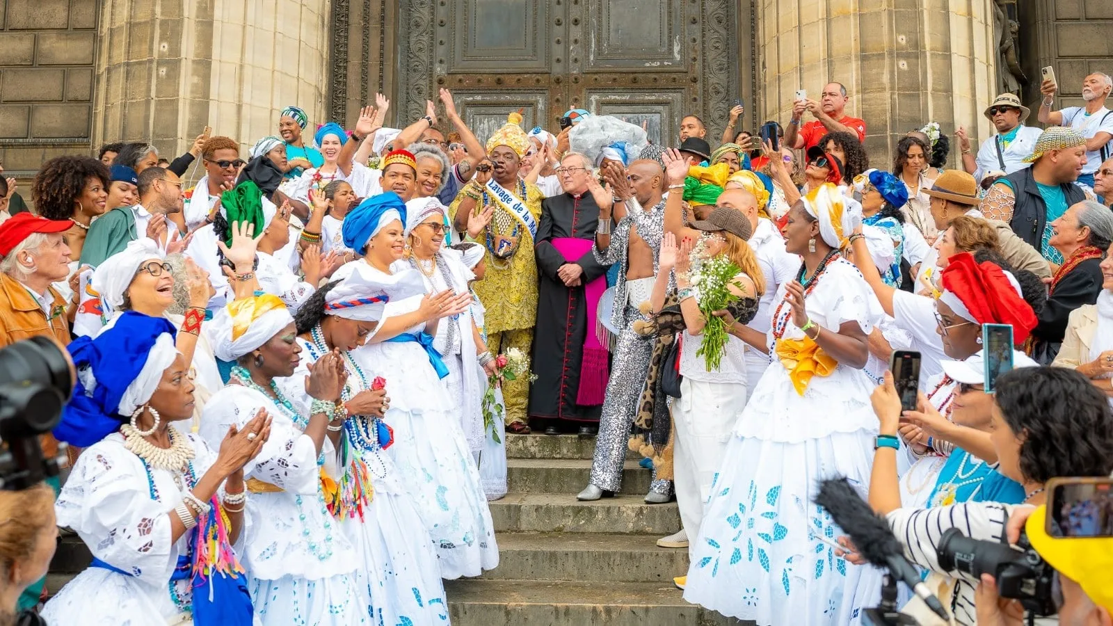Lavagem de Madeleine levará ritual afro-brasileiro às ruas de Paris