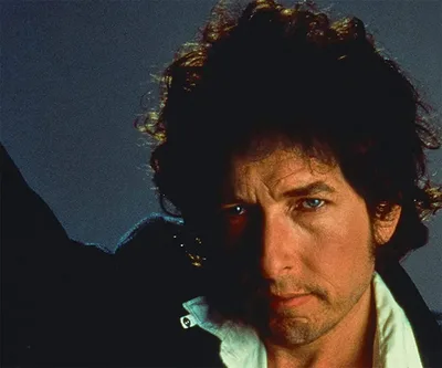 Johnny Cash defendeu Bob Dylan durante a reação à fase elétrica