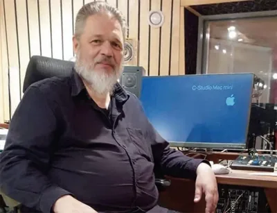 Morre aos 62 anos Mikko Karmila, nome central do metal finlandês