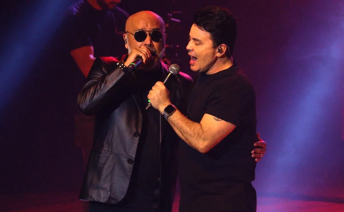 Rick e Renner combinaram humor, sensualidade e dança no sertanejo