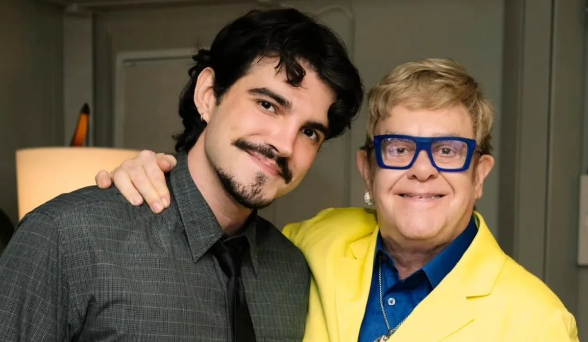 Jão compartilha encontro com Elton John após cover de “Rocket Man”