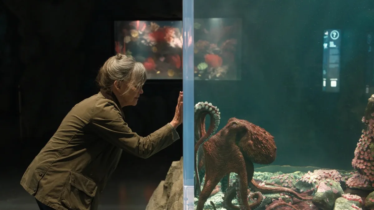 ‘Criaturas Extraordinariamente Brilhantes’ leva estatueta no Creative Arts Emmy