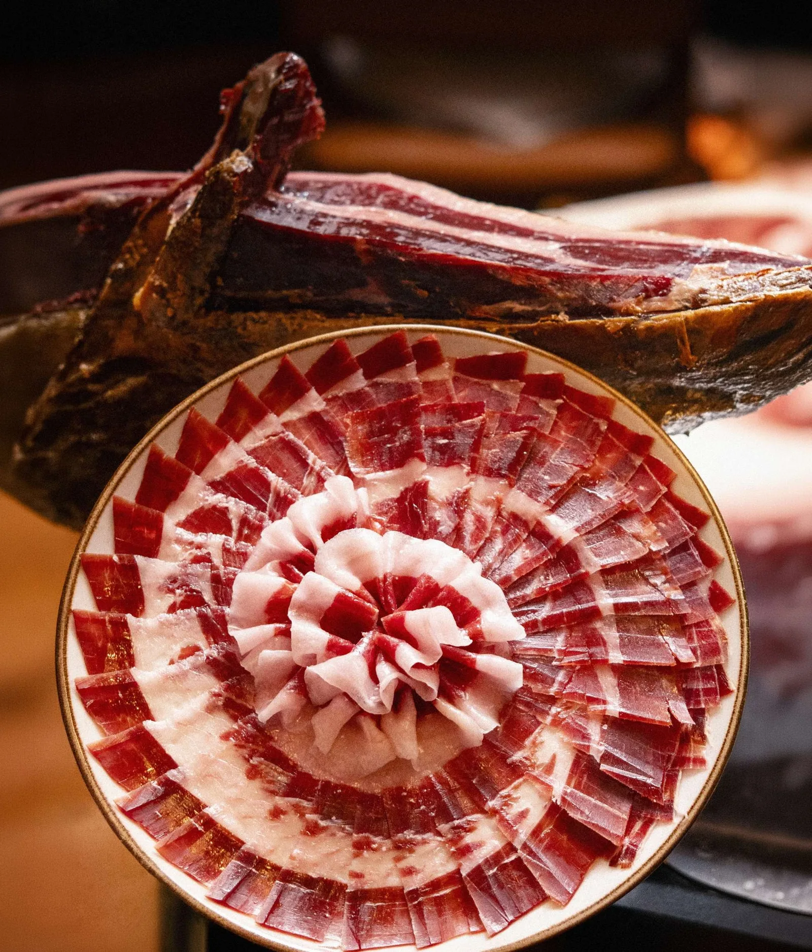 Goiânia recebe experiência com dois jamóns Joselito e cinco vinhos