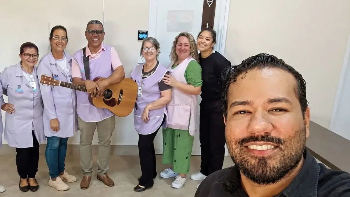 Projeto reúne oração e música em visitas a pacientes de hospital em Rio Verde