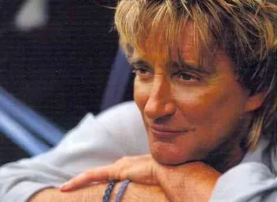 Rod Stewart escolhe 13 faixas favoritas dos anos 1970