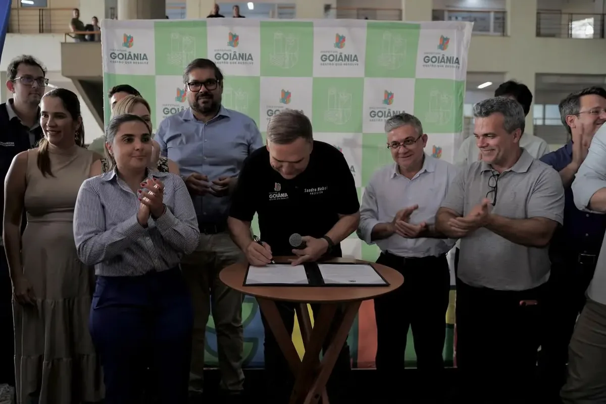 Goiânia adota gestão por resultados e prevê bônus conforme metas