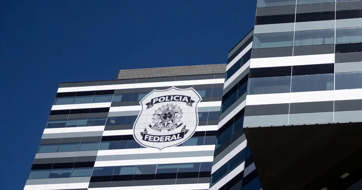 Operação apreende celulares e computadores em investigação sobre instalações diplomáticas dos EUA
