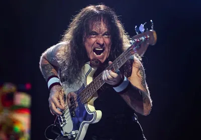 Iron Maiden atravessou fase de baixa sem considerar o fim, diz Steve Harris