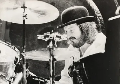 A faixa dos Kinks que John Bonham associava ao método do Led Zeppelin