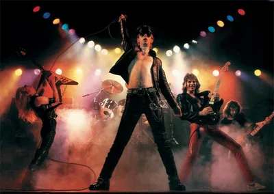 Rob Halford detalha por que refez os vocais de “Unleashed in the East”